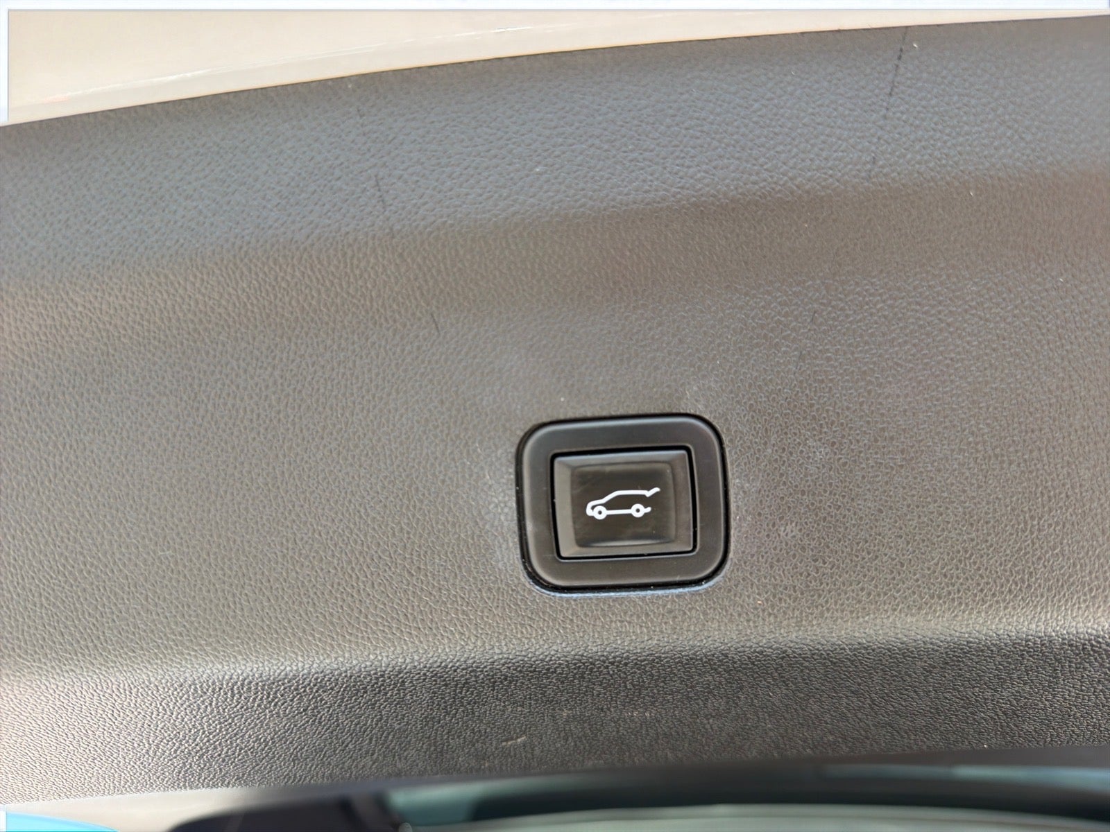 2021 GMC Yukon XL AT4