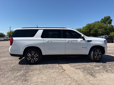 2021 GMC Yukon XL AT4