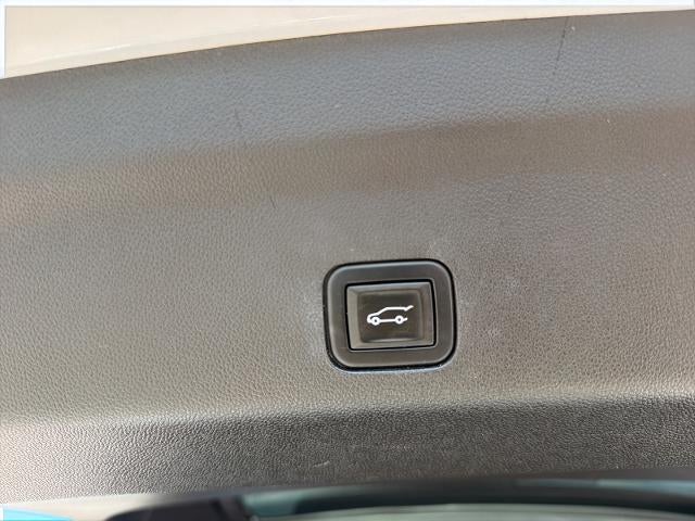 2021 GMC Yukon XL AT4