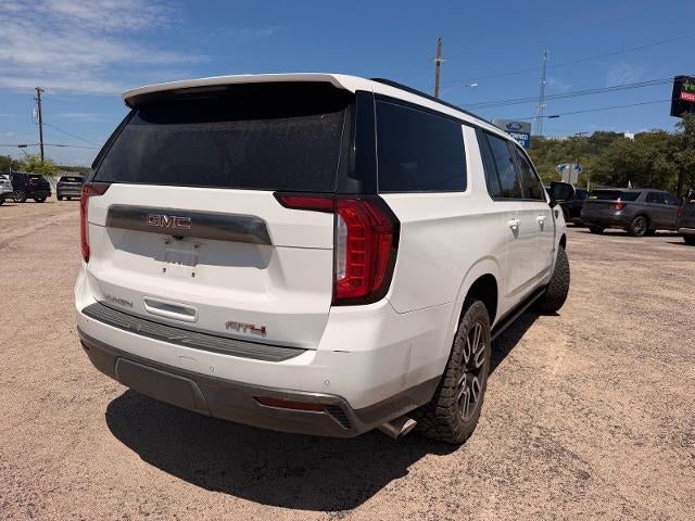 2021 GMC Yukon XL AT4