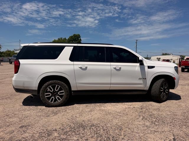2021 GMC Yukon XL AT4