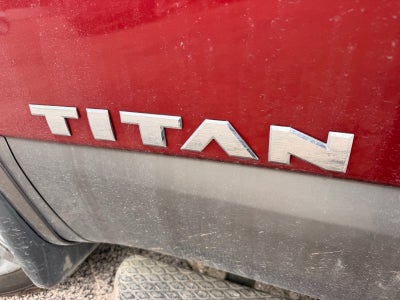 2017 Nissan Titan Platinum Reserve