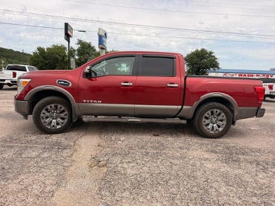 2017 Nissan Titan Platinum Reserve