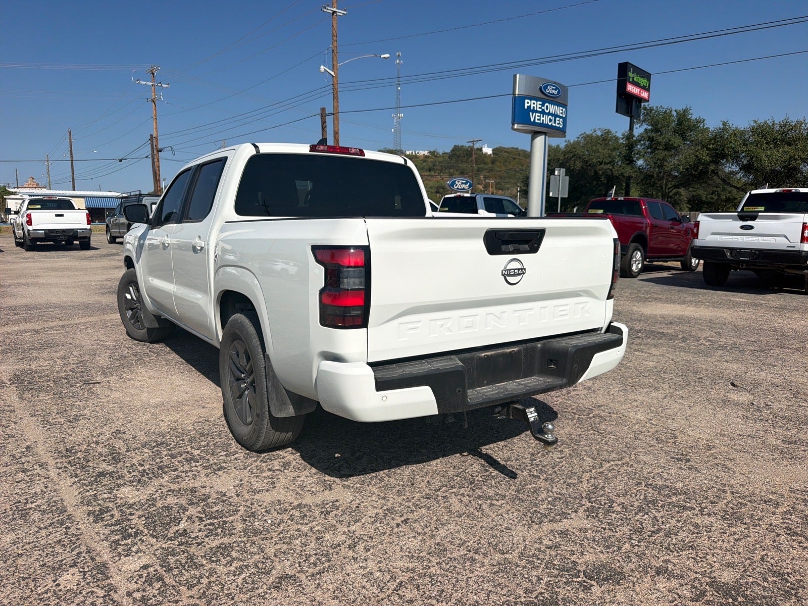2025 Nissan Frontier SV