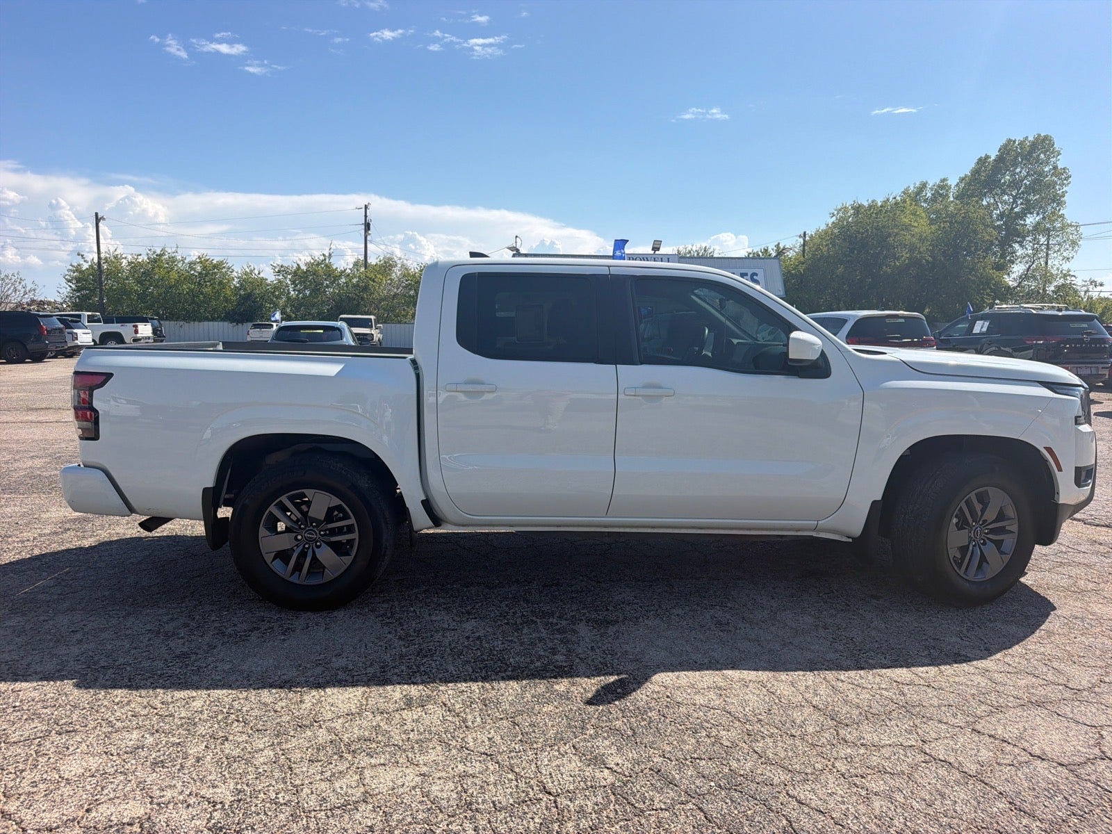 2025 Nissan Frontier SV