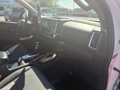 2025 Nissan Frontier SV