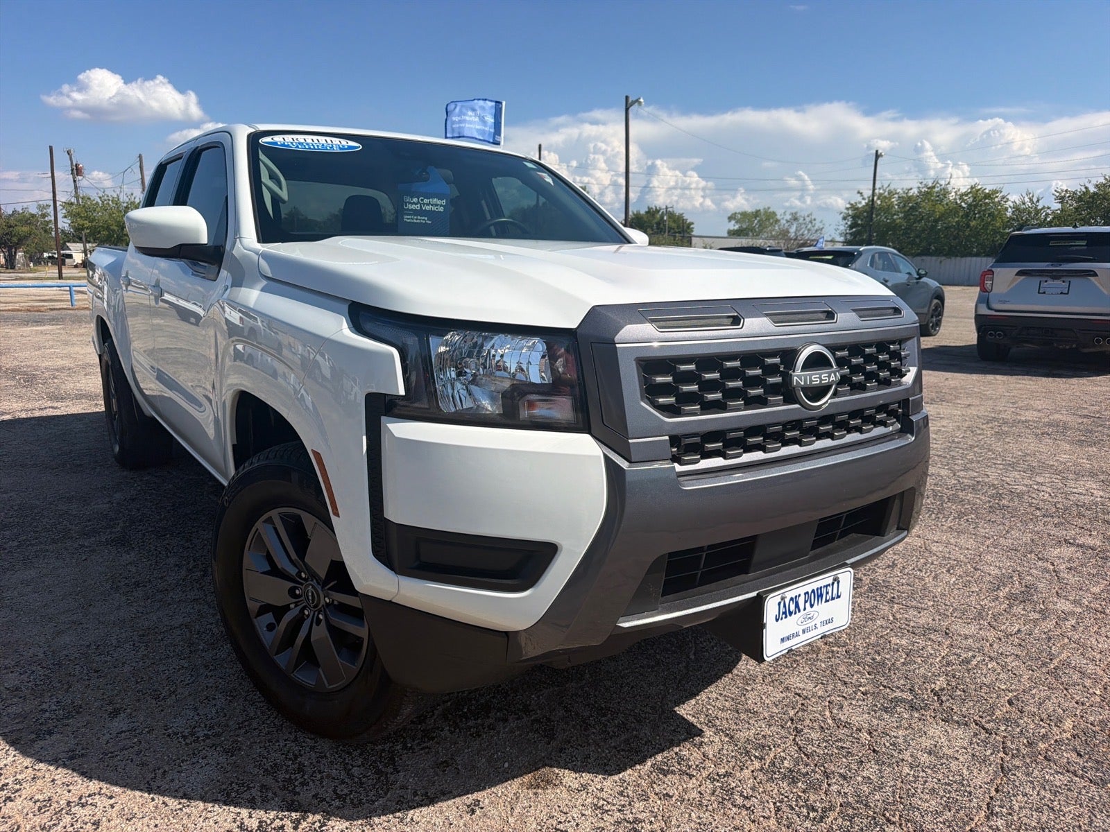 2025 Nissan Frontier SV
