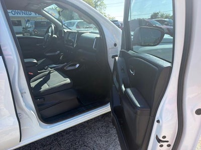2025 Nissan Frontier SV