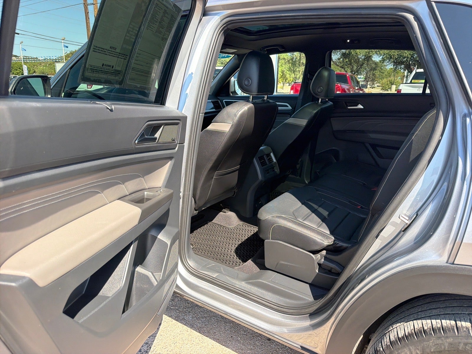 2023 Volkswagen Atlas Cross Sport V6 SEL Premium R-Line 4Motion