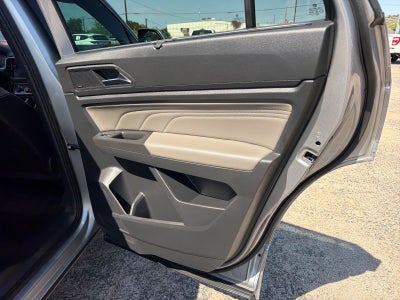 2023 Volkswagen Atlas Cross Sport V6 SEL Premium R-Line 4Motion