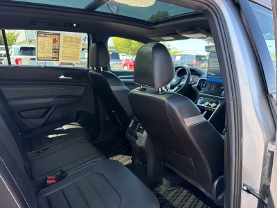 2023 Volkswagen Atlas Cross Sport V6 SEL Premium R-Line 4Motion