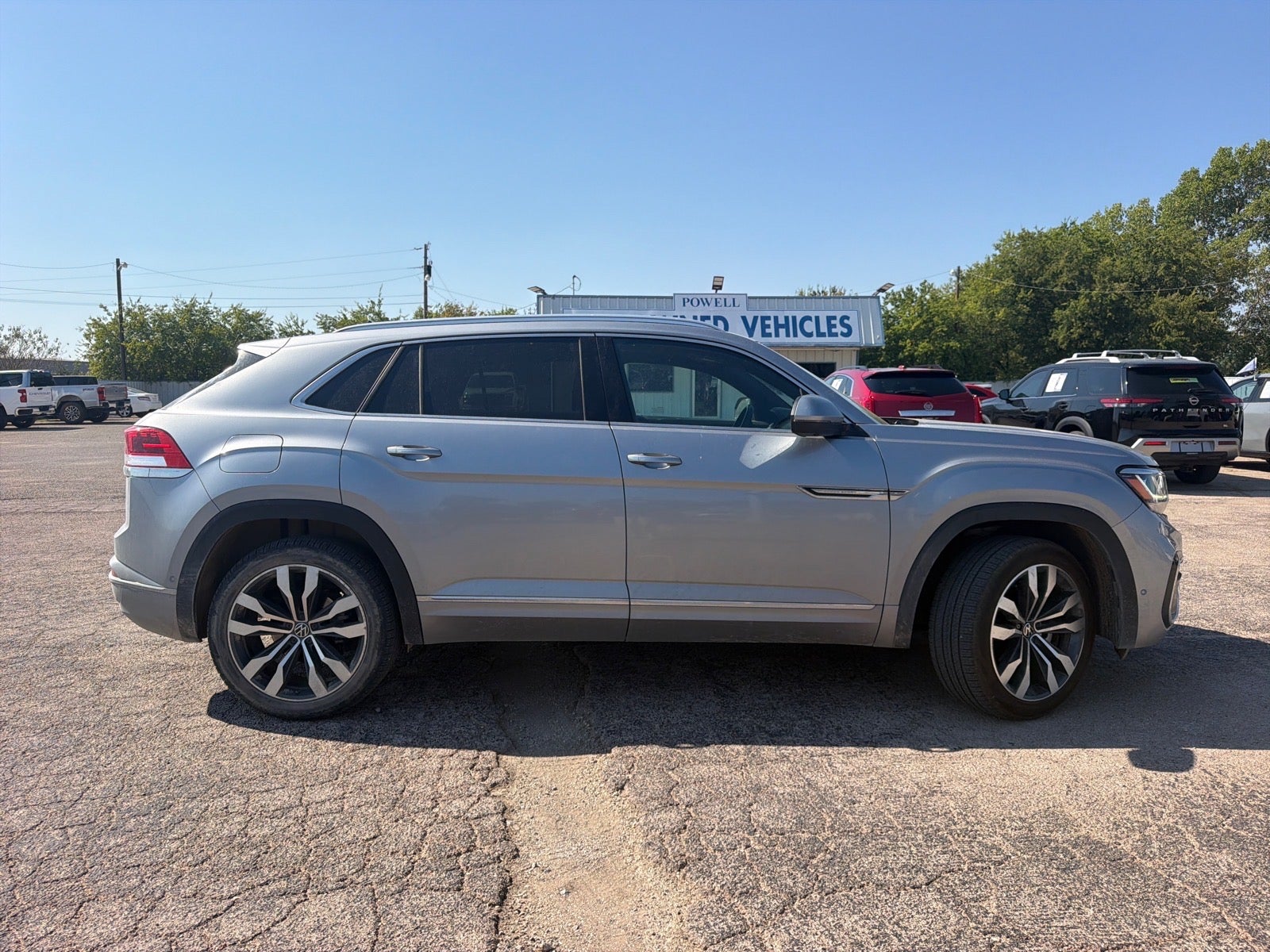 2023 Volkswagen Atlas Cross Sport V6 SEL Premium R-Line 4Motion