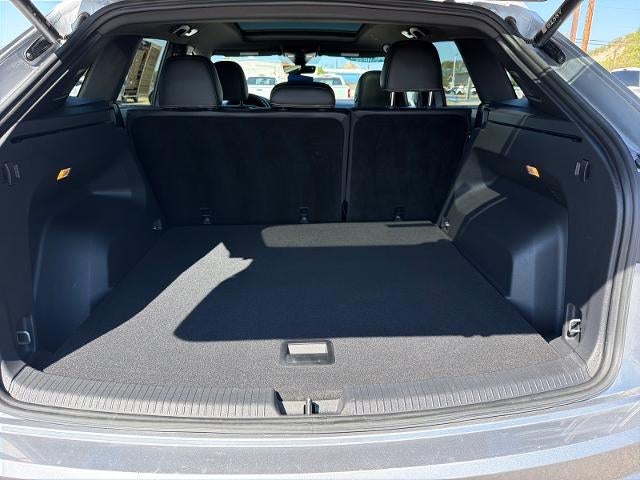 2023 Volkswagen Atlas Cross Sport V6 SEL Premium R-Line 4Motion