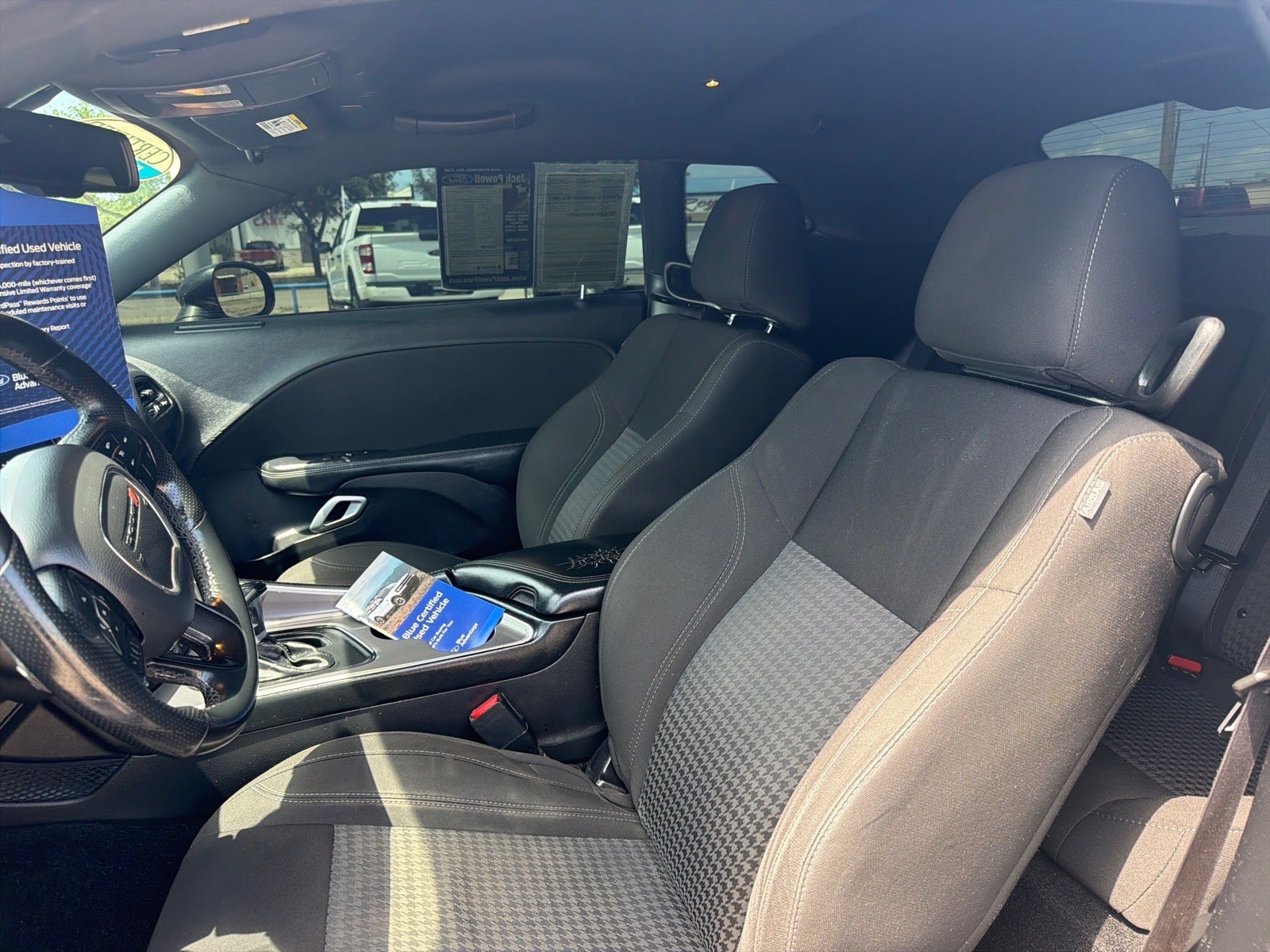 2022 Dodge Challenger SXT