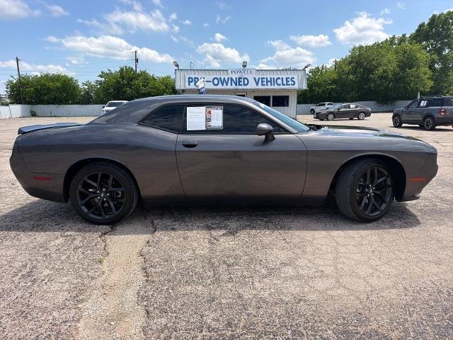 2022 Dodge Challenger SXT