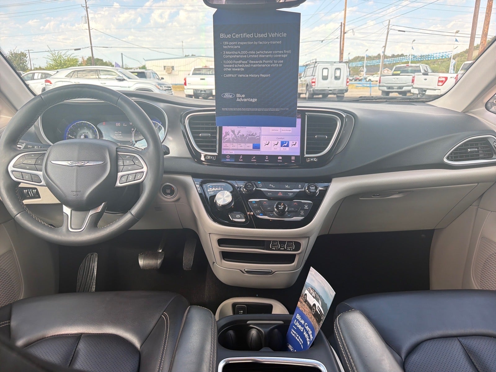 2023 Chrysler Pacifica Touring L
