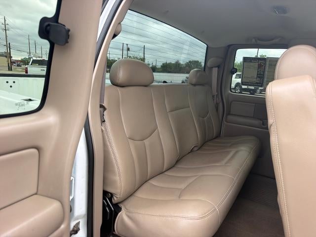2004 Chevrolet Silverado 1500 LT