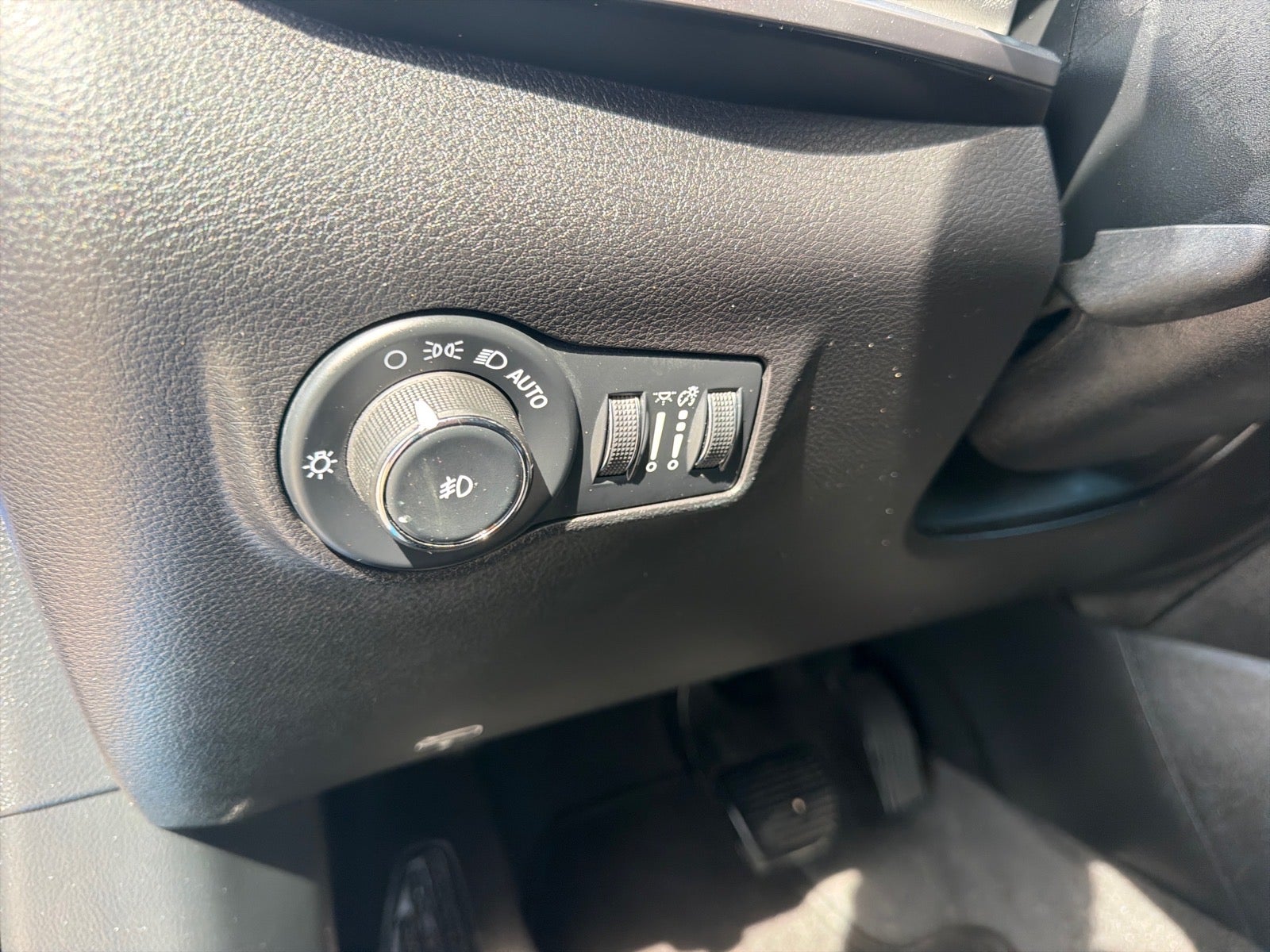 2025 Jeep Compass Limited - Photo 19