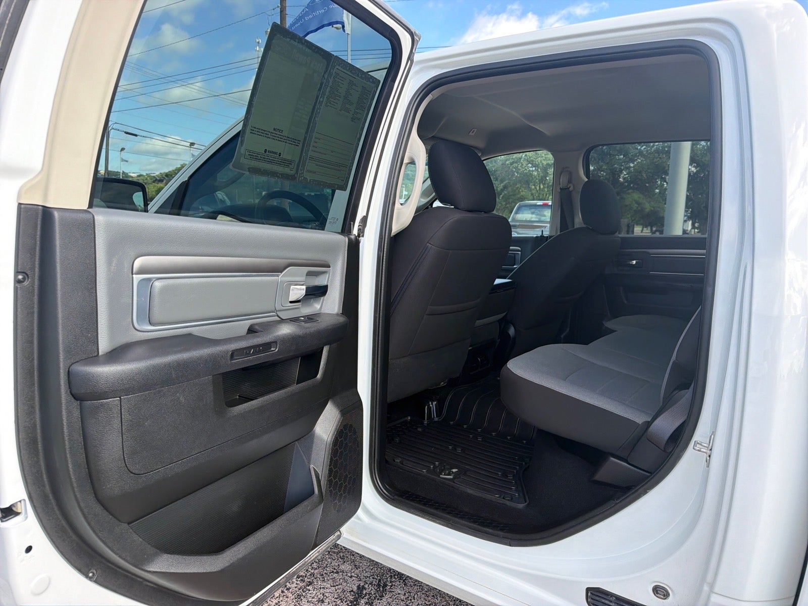 2023 RAM 1500 Classic SLT