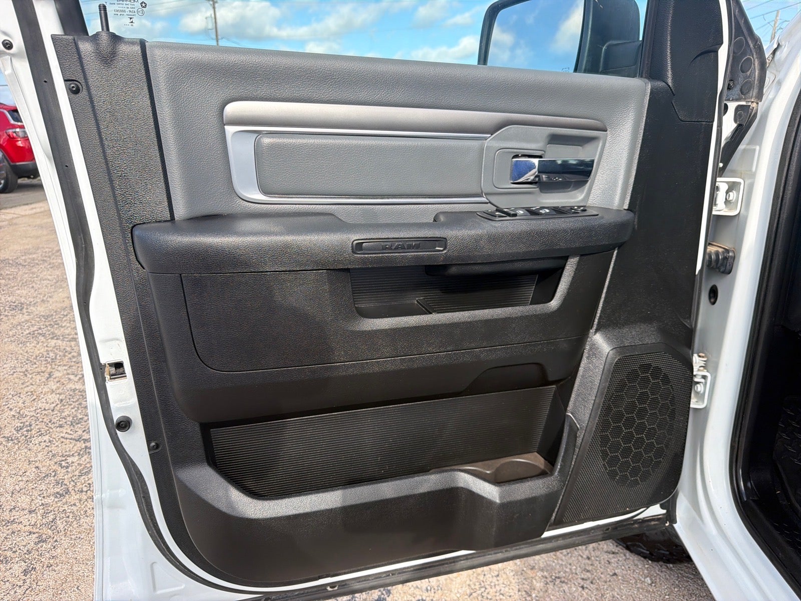 2023 RAM 1500 Classic SLT