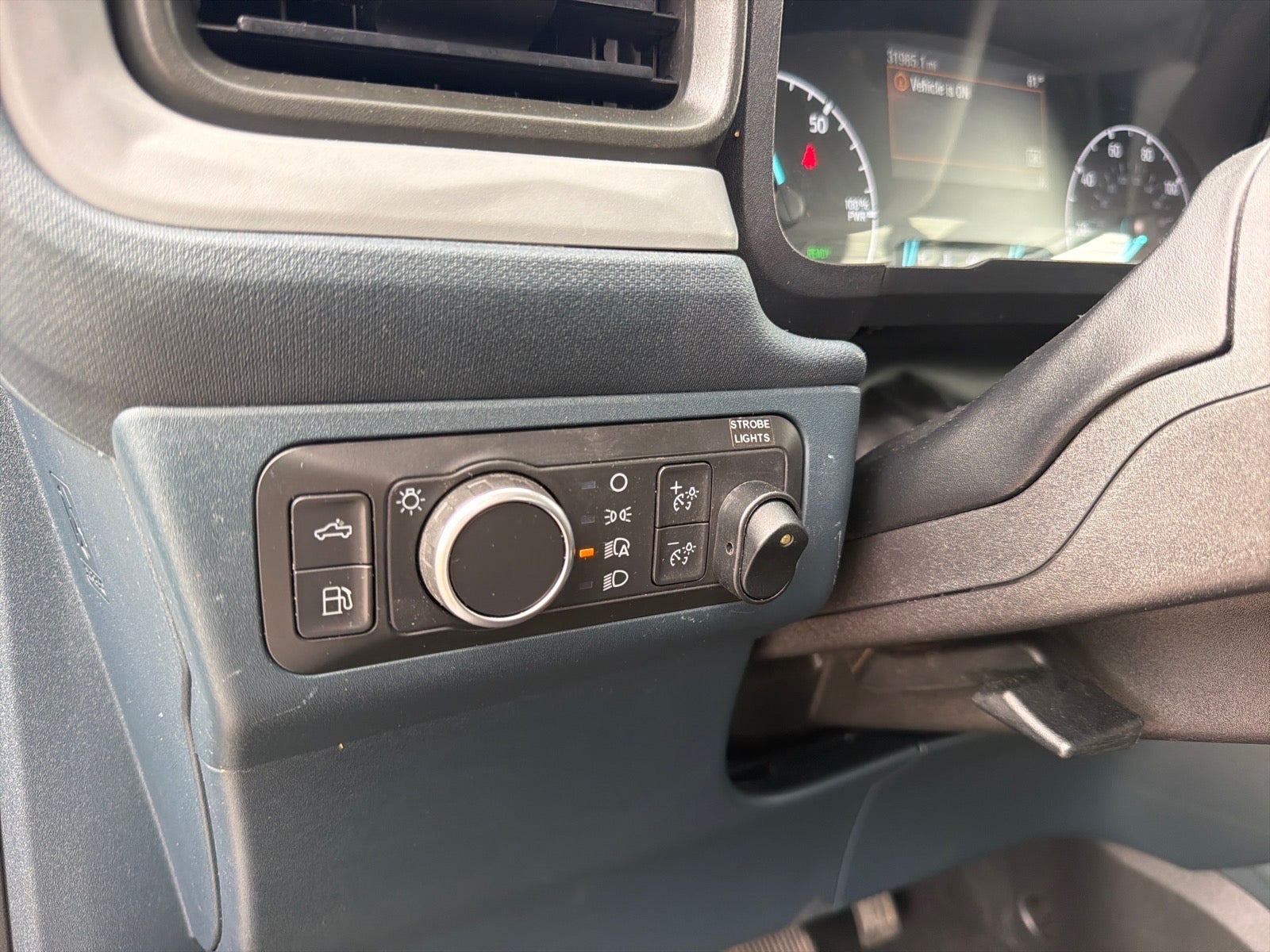 2022 Ford Maverick XL