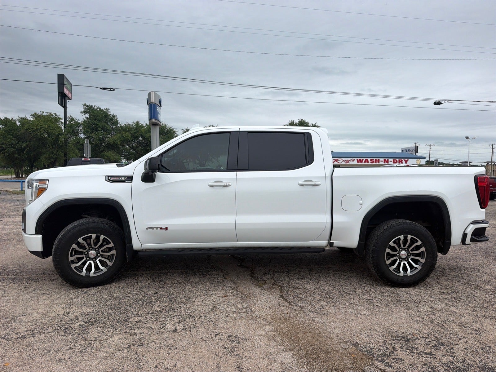 2021 GMC Sierra 1500 AT4