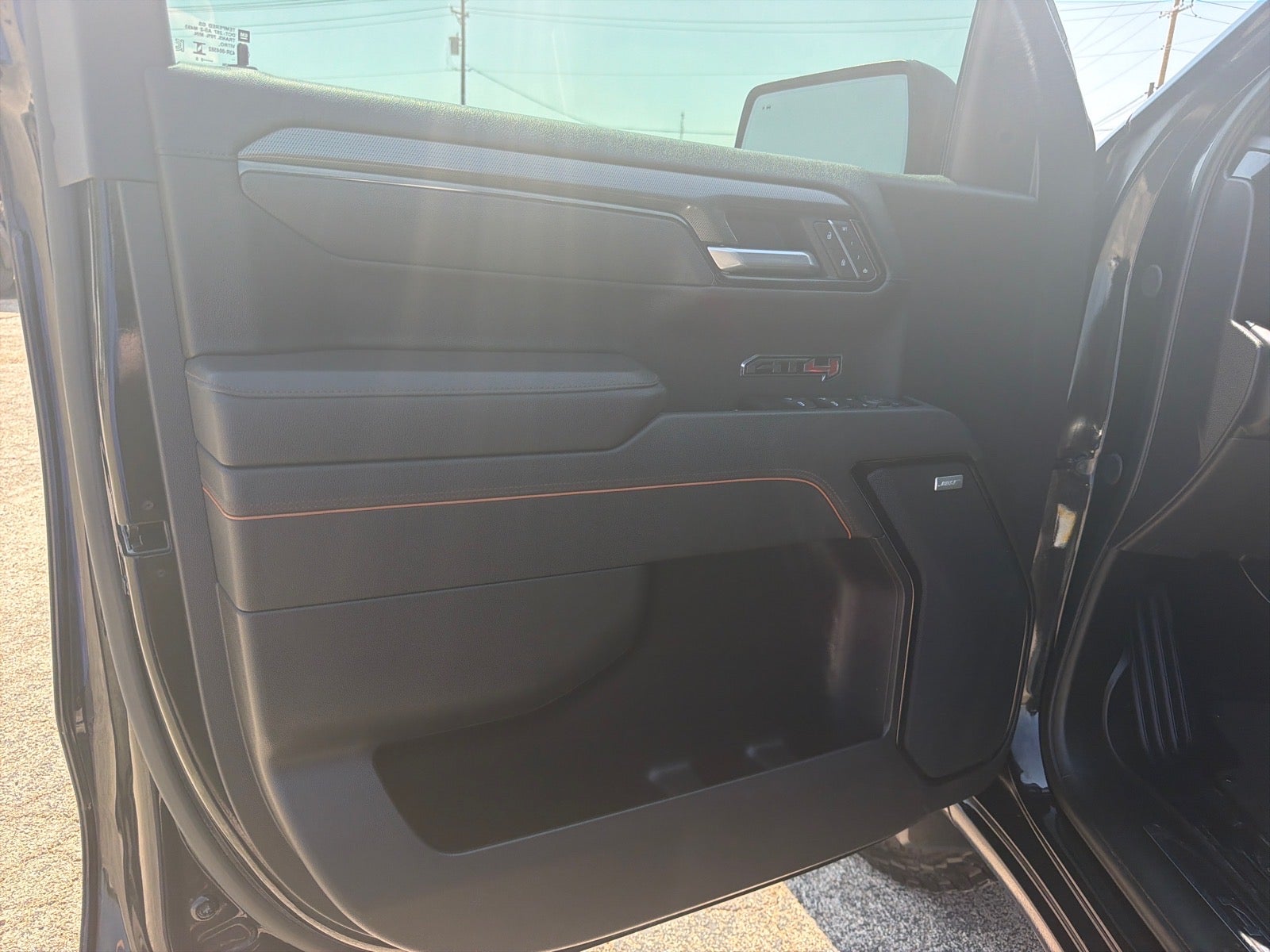 2025 GMC Sierra 1500 AT4