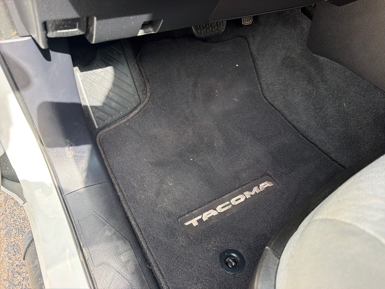 2021 Toyota Tacoma SR5 V6