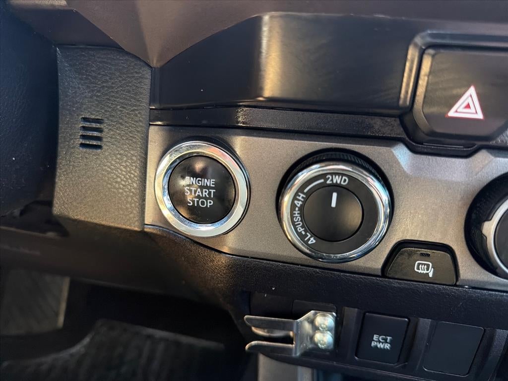 2022 Toyota Tacoma TRD Off-Road V6