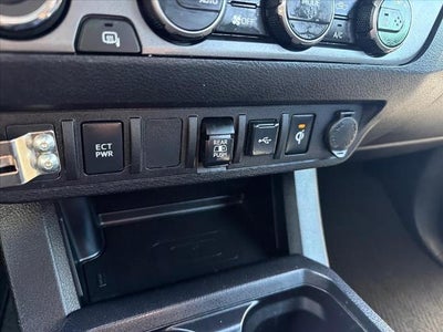 2022 Toyota Tacoma TRD Off-Road V6