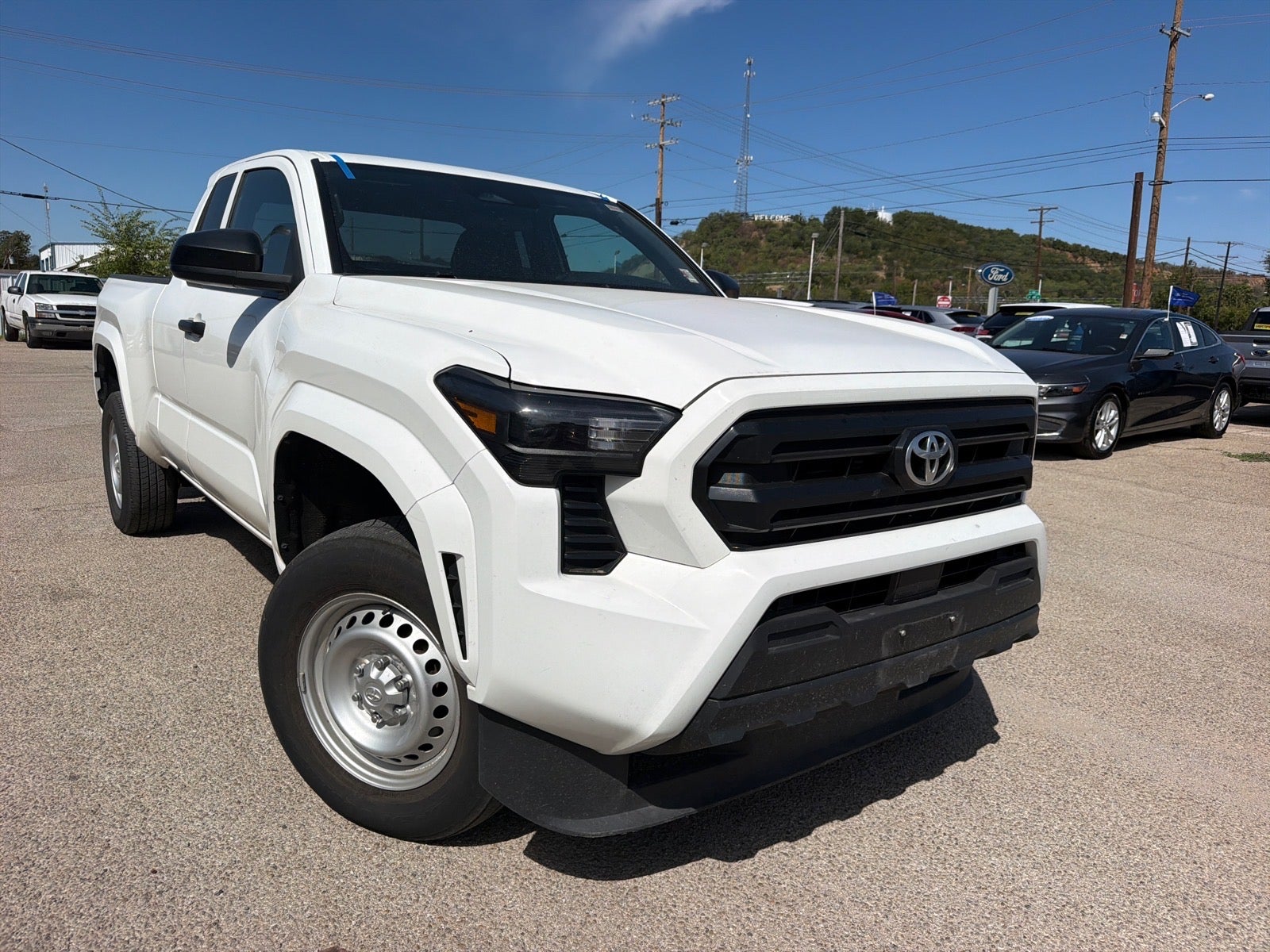 2025 Toyota Tacoma SR
