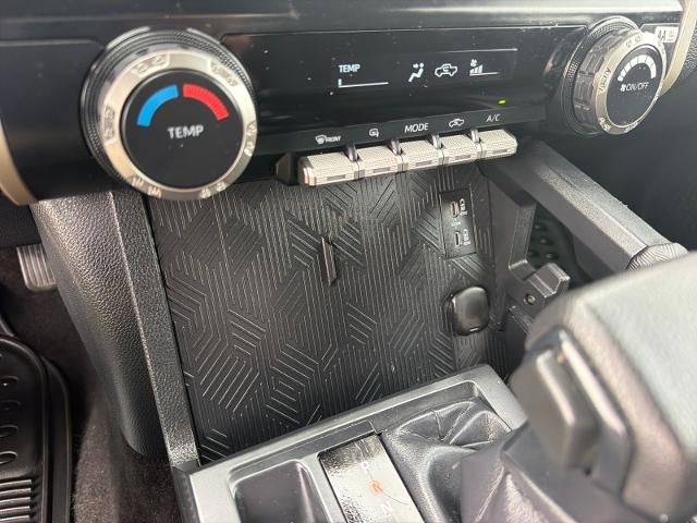 2025 Toyota Tacoma SR