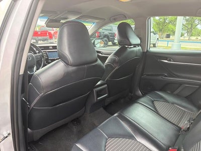 2020 Toyota Camry SE