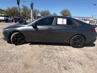 2021 Hyundai ELANTRA SEL