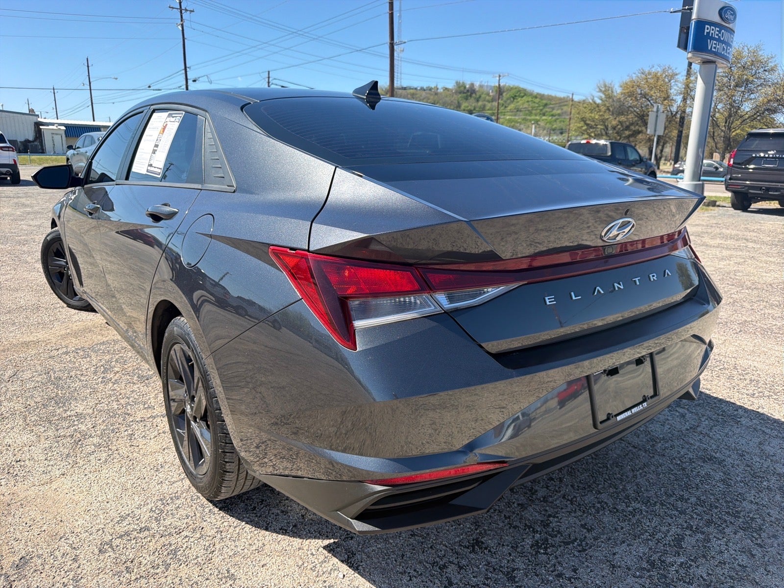 2021 Hyundai ELANTRA SEL