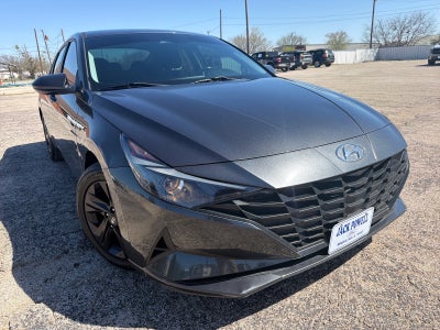 2021 Hyundai ELANTRA SEL