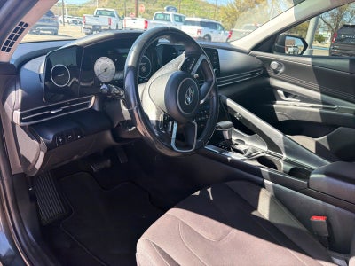 2021 Hyundai ELANTRA SEL