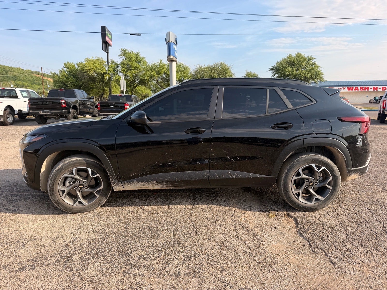 2024 Chevrolet Trax LT