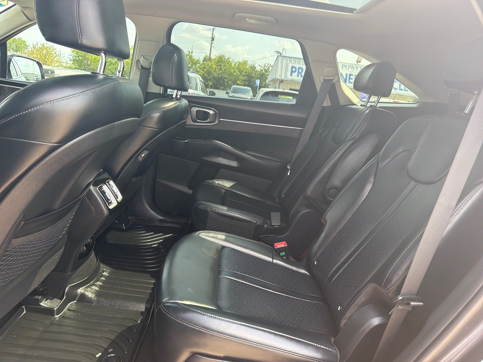 2023 Kia Sorento Hybrid EX