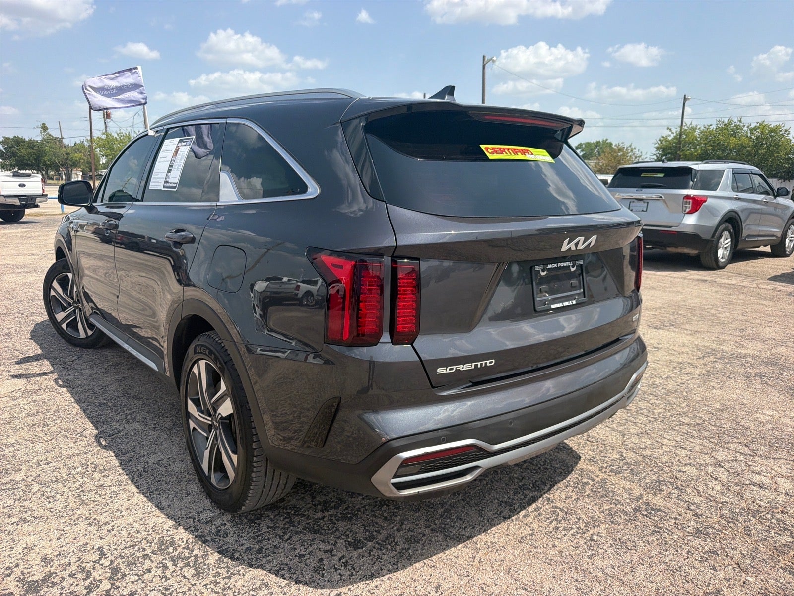 2023 Kia Sorento Hybrid EX