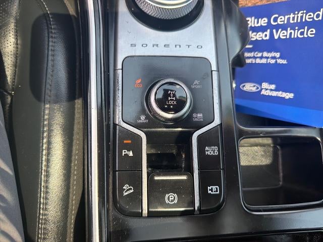 2023 Kia Sorento Hybrid EX